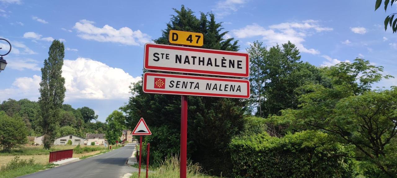 Aux Couleurs D'Esteil Sainte-Nathalène Εξωτερικό φωτογραφία